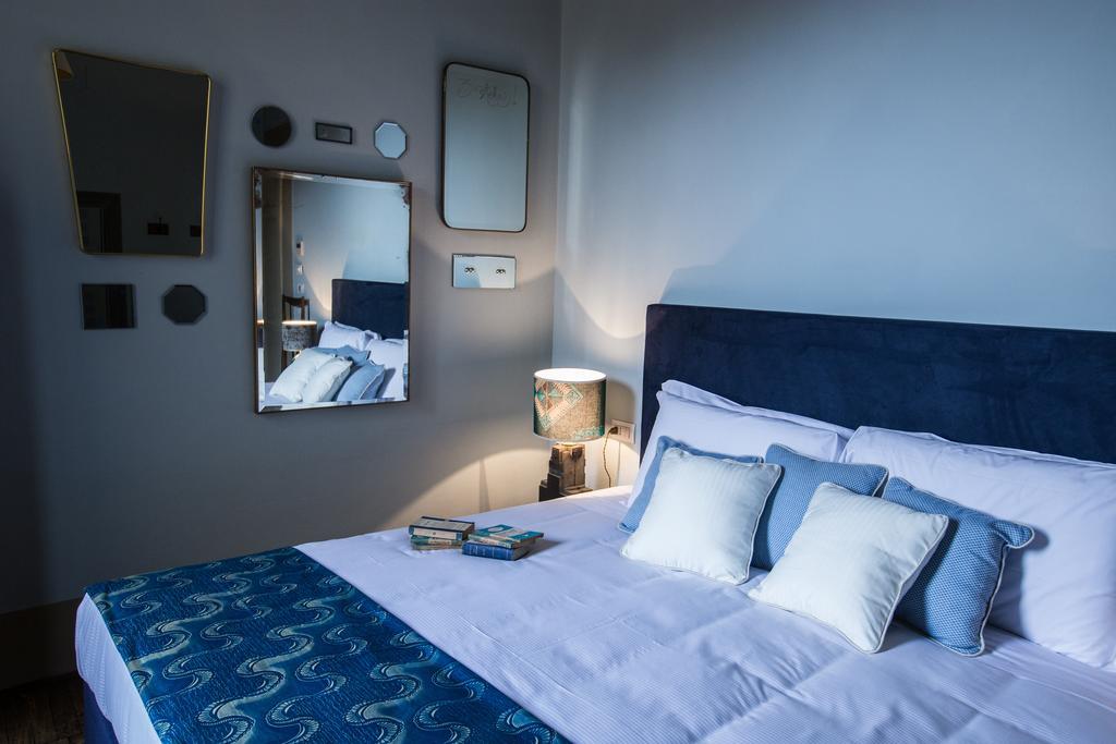 Adastra Suites Флоренция Екстериор снимка